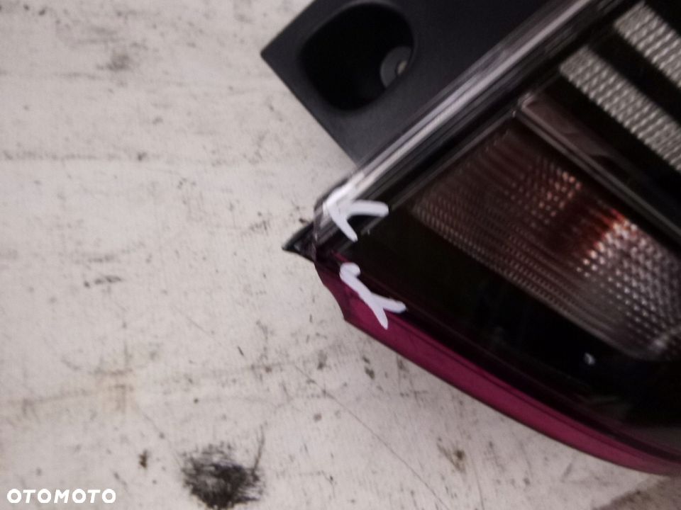 OPEL CROSSLAND X LAMPA TYŁ PRAWA - 7