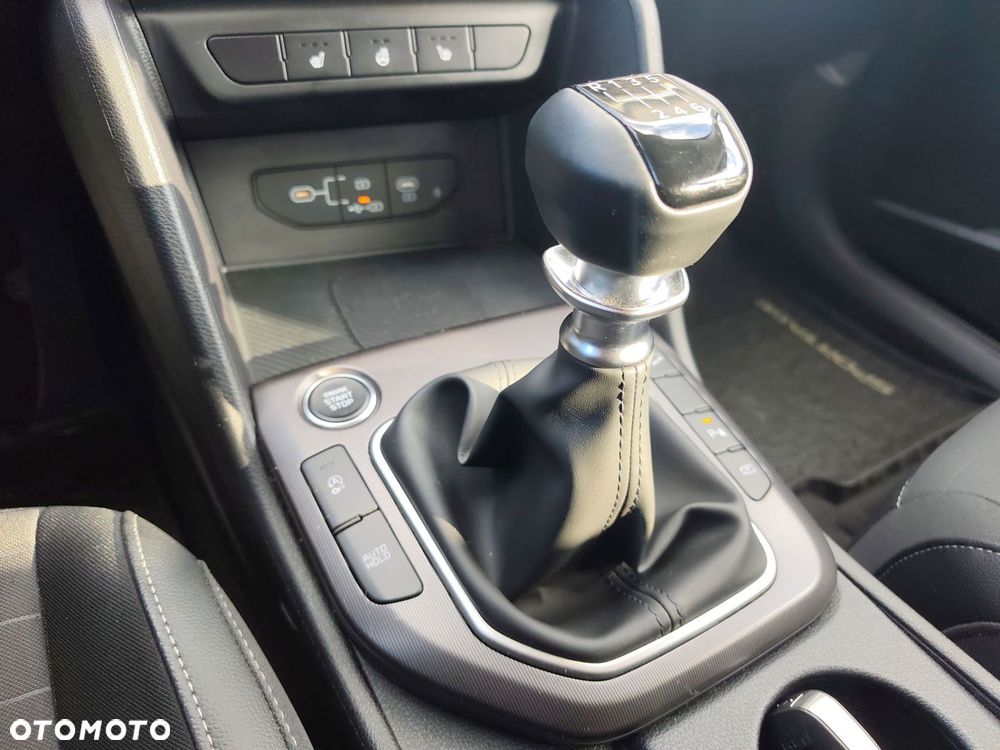 Kia Sportage 1.6 T-GDI L 2WD - 26