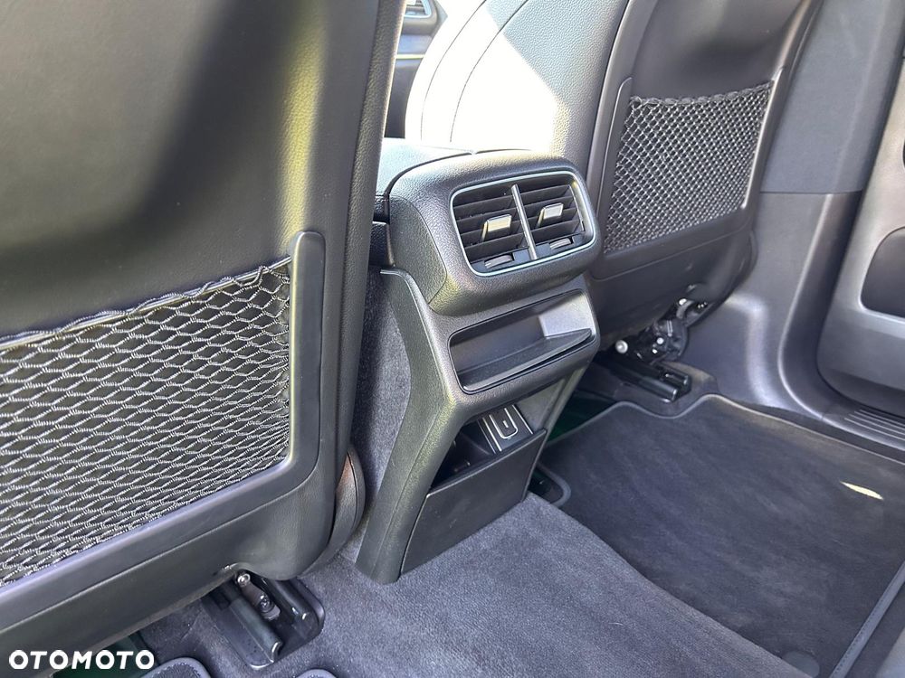 Mercedes-Benz GLE 300 d 4-Matic Premium - 15