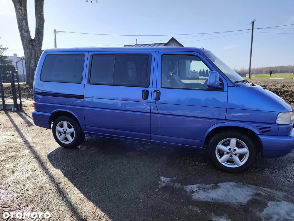 Volkswagen Multivan - 4