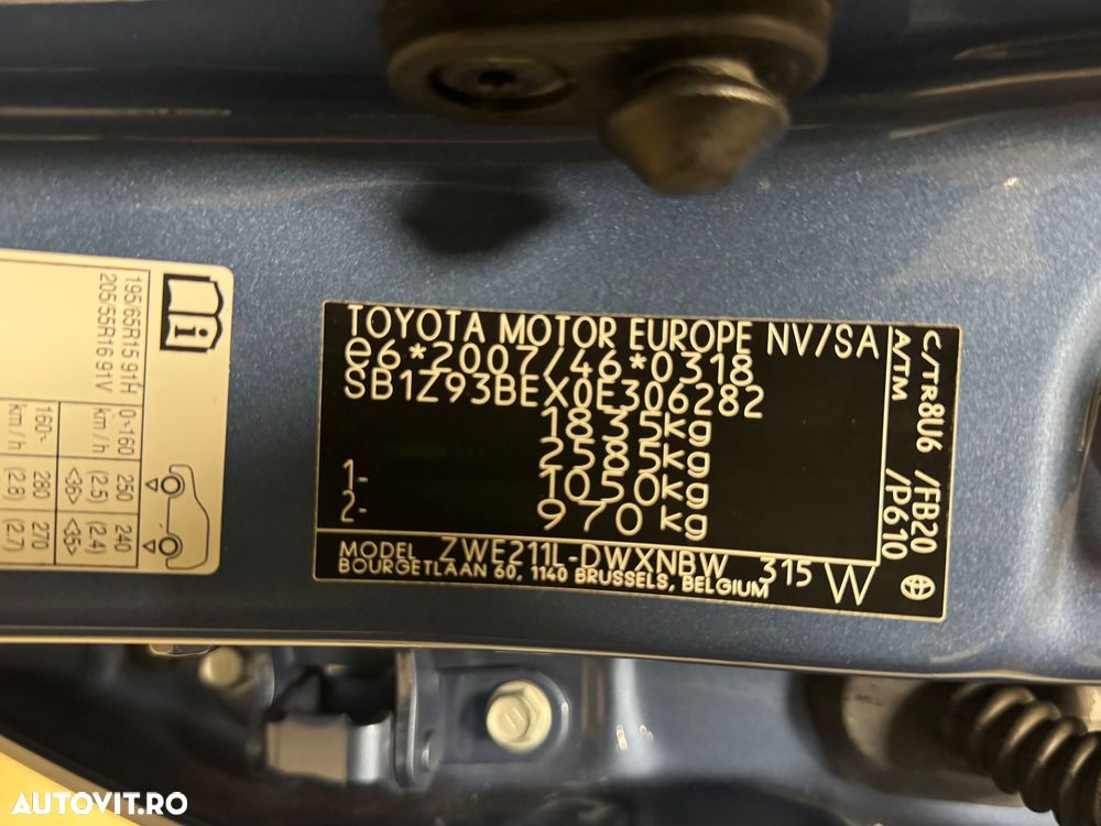 Toyota Corolla 1.8 Business Edition - 16
