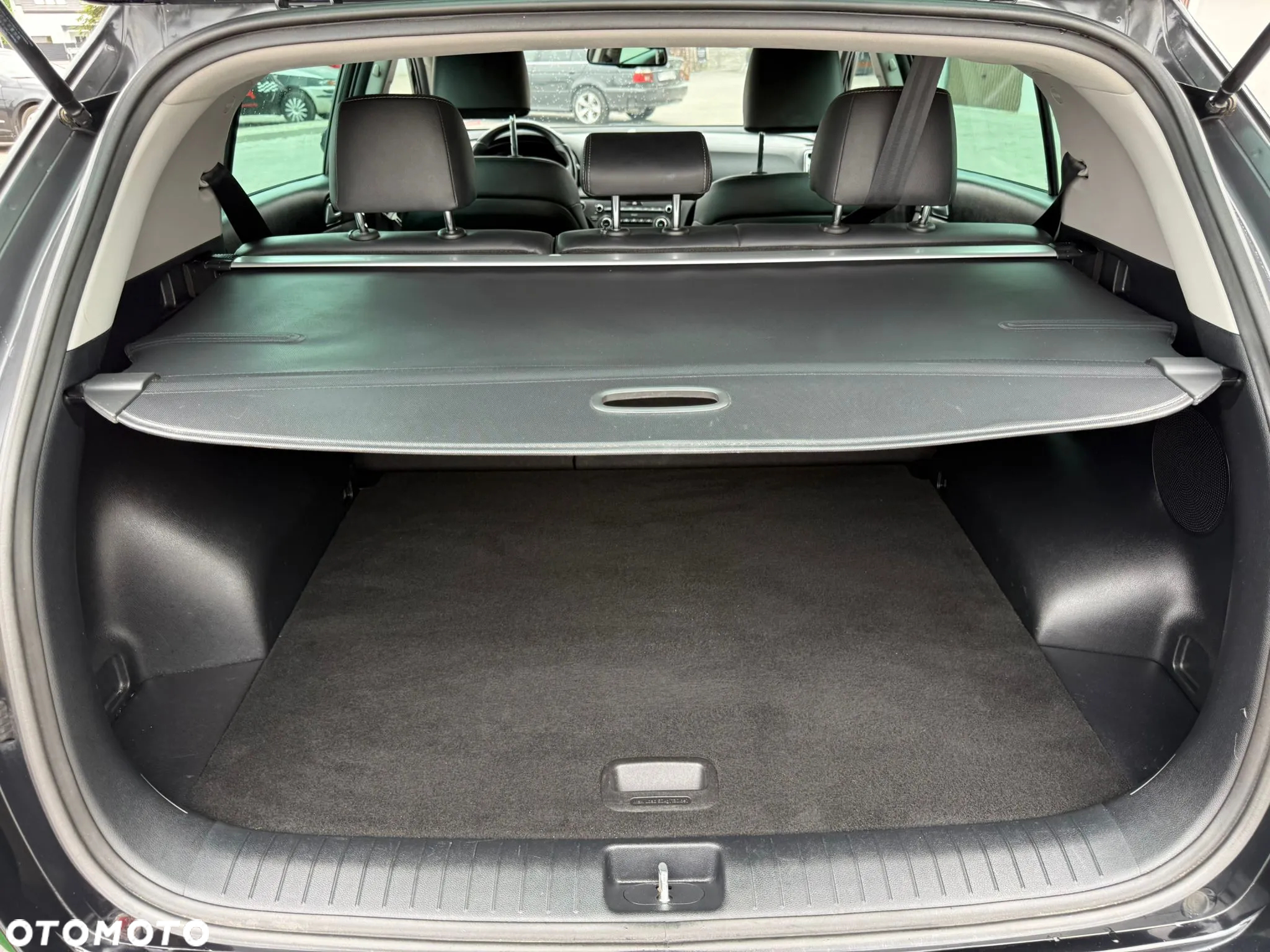 Kia Sportage 2.0 CRDI AWD Spirit - 14