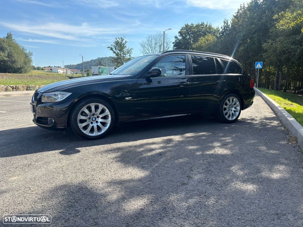 BMW 320 d Touring Navigation - 4