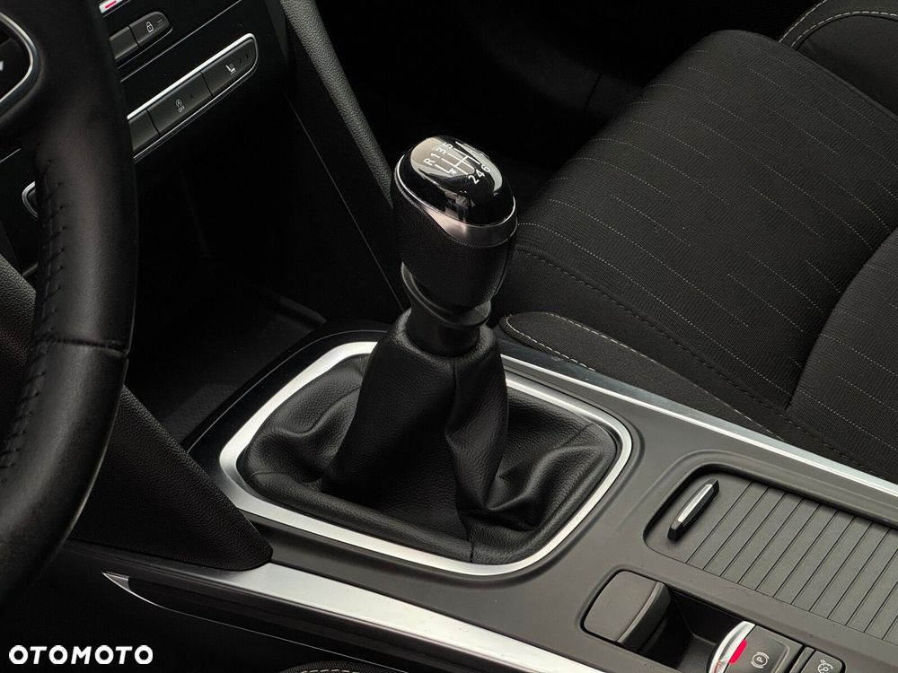 Renault Megane 1.3 TCe FAP Limited - 9