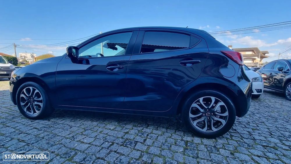 Mazda 2 - 8