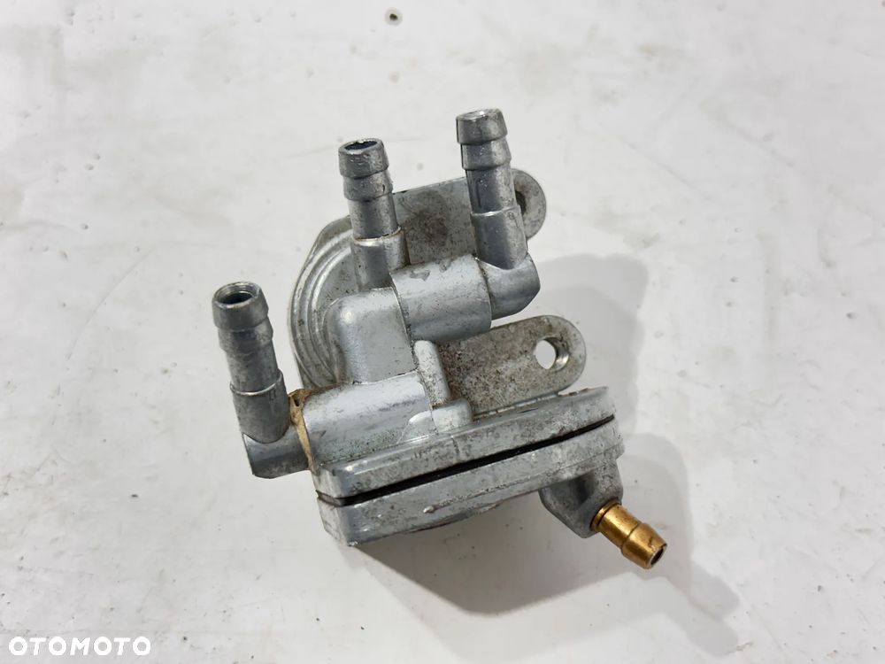 Kranik paliwa  Yamaha Virago 125 XV - 4