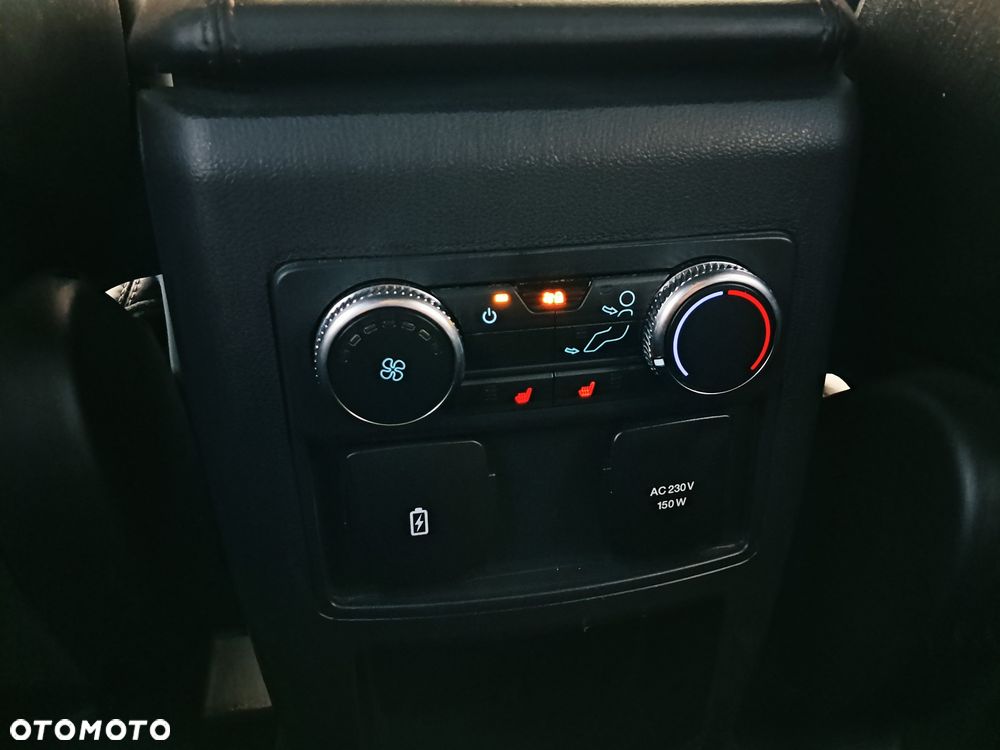 Ford Explorer 3.0 EcoBoost PHEV 4WD Platinum - 30