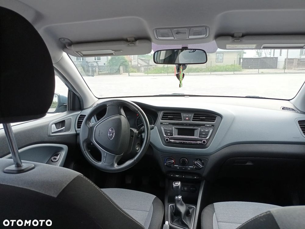 Hyundai i20 1.2 Elegant - 17