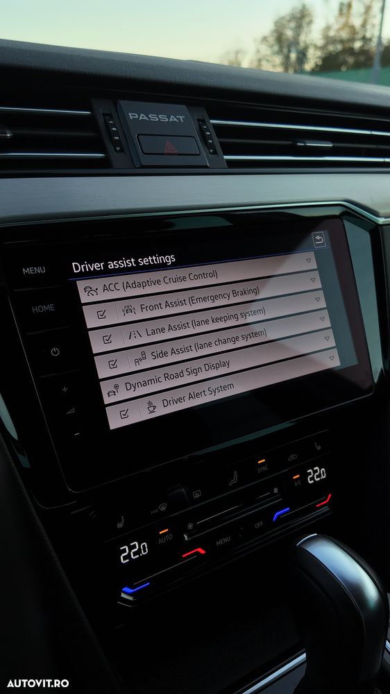 Volkswagen Passat - 17