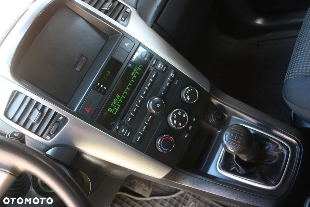 Chevrolet Captiva 2.4 2WD 5 Sitzer LS - 20