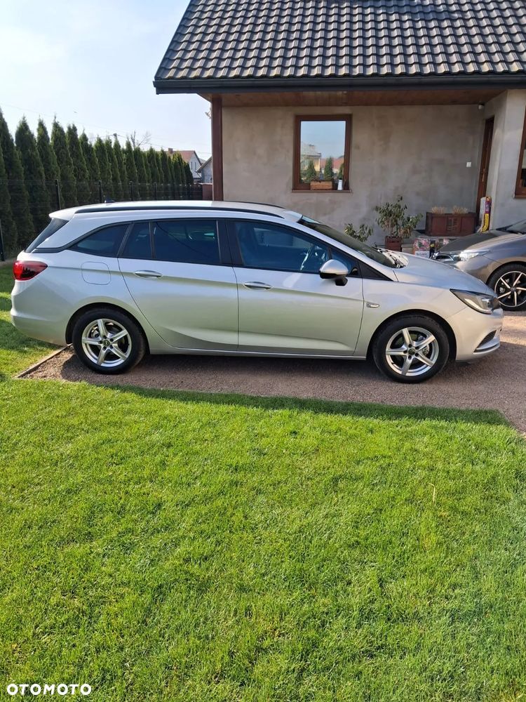 Opel Astra 1.6 CDTI Active - 9