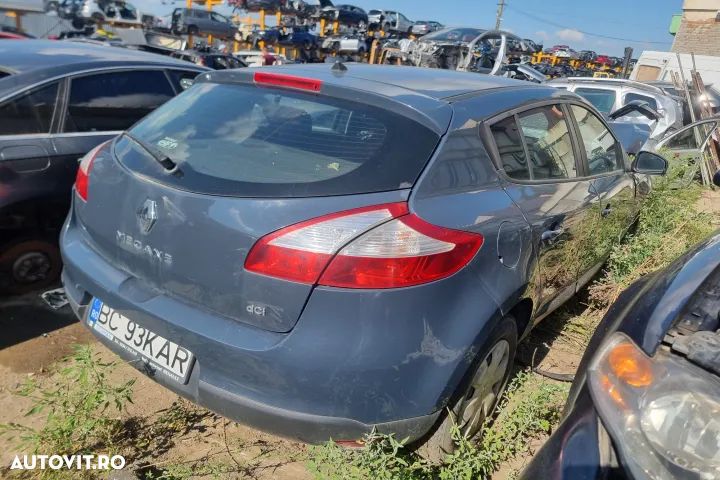 ceasuri bord caseta de directie motoras stergatoare broasca stanga dreapta fata spate Renault Megane 3 facelift  motor 1.5DCI  K9K 836 dezmembrez - 1