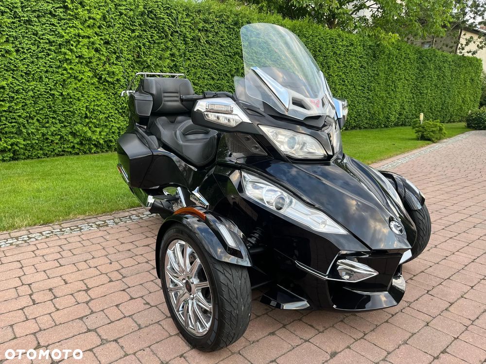 Can-Am Spyder - 3