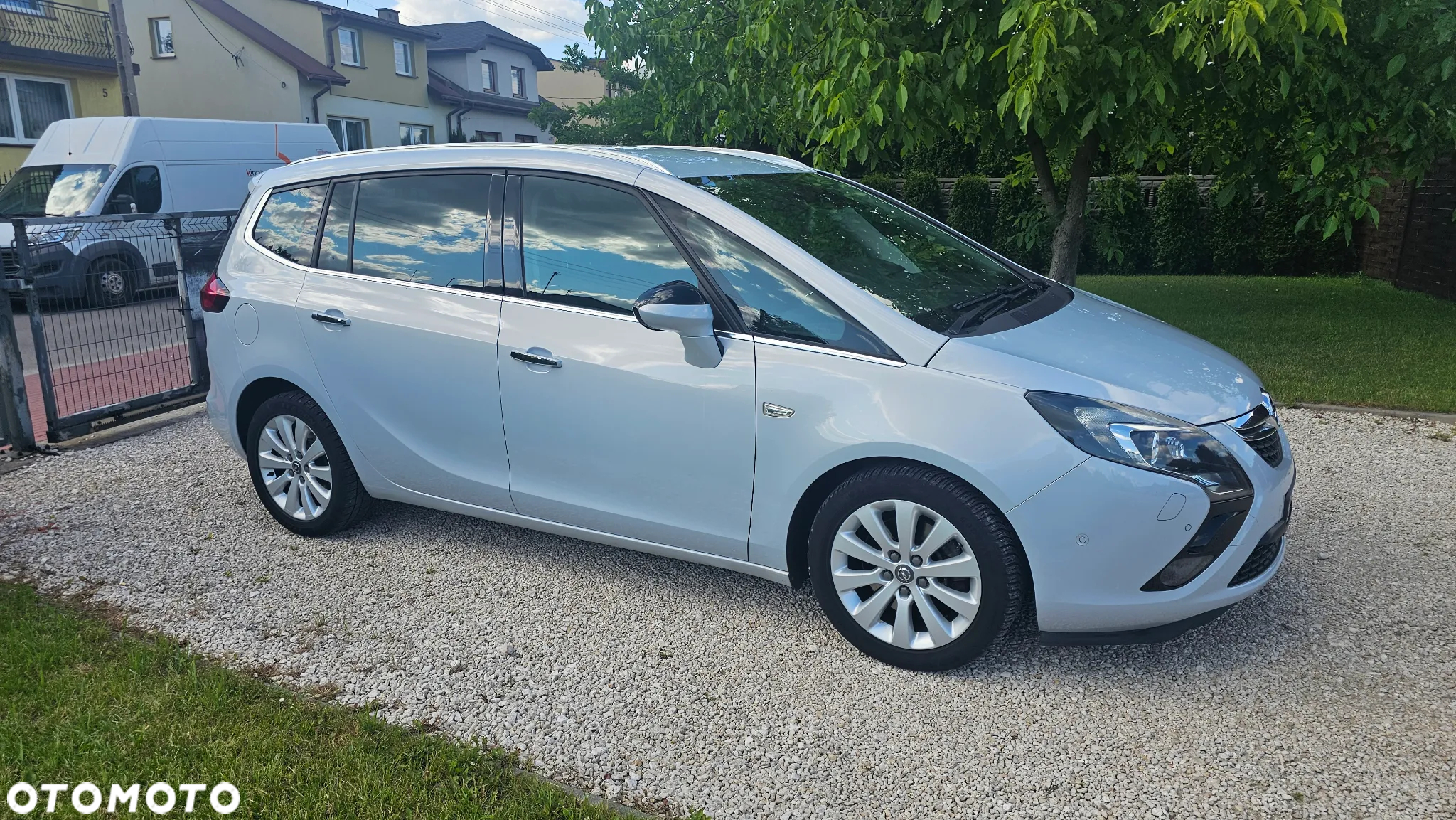 Opel Zafira 2.0 CDTI Cosmo - 4