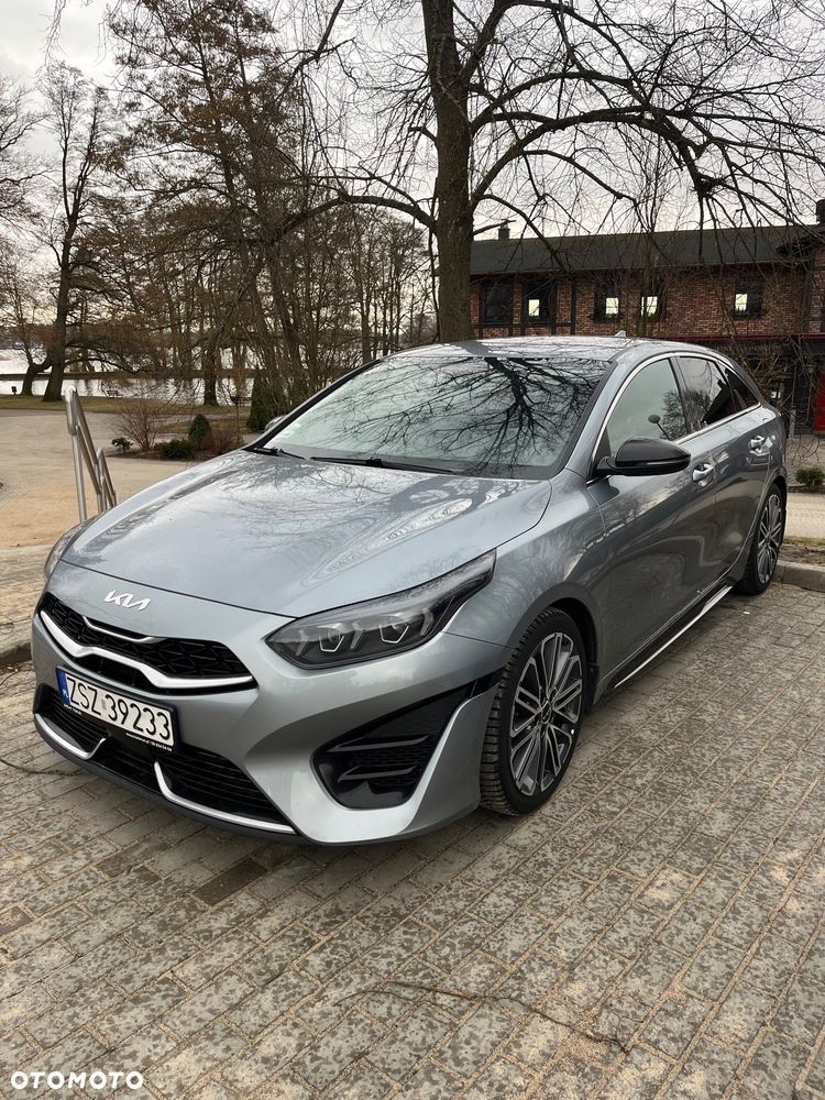 Kia ProCeed - 11