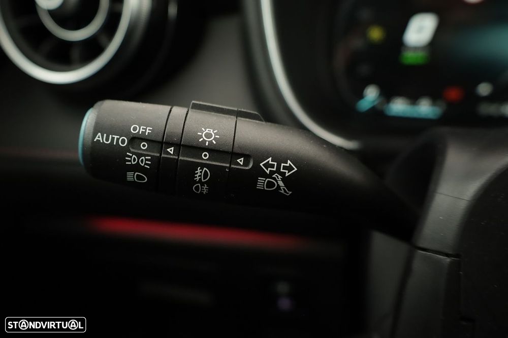 MG EHS 1.5 T-GDI Plug-in Hybrid Luxury - 16