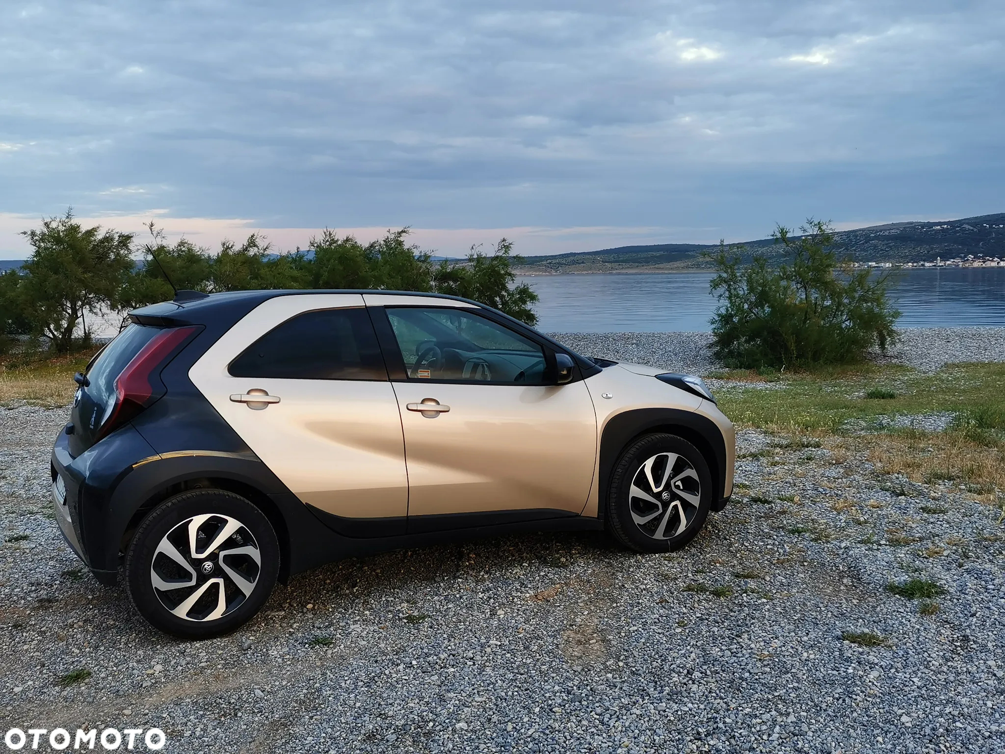 Toyota Aygo X 1.0 VVT-i Style - 4