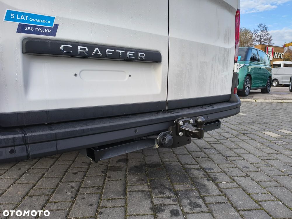 Volkswagen Crafter 35 2.0 TDI L3H3 177 KM AUTOMAT - 14