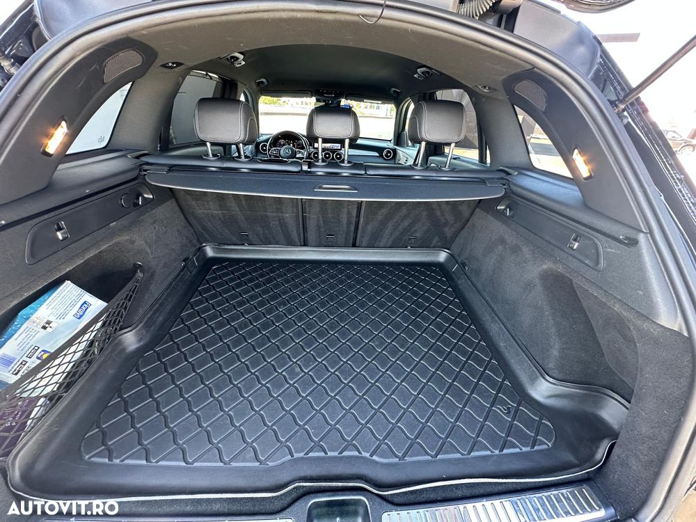 Mercedes-Benz GLC - 8