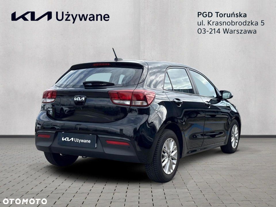 Kia Rio - 7