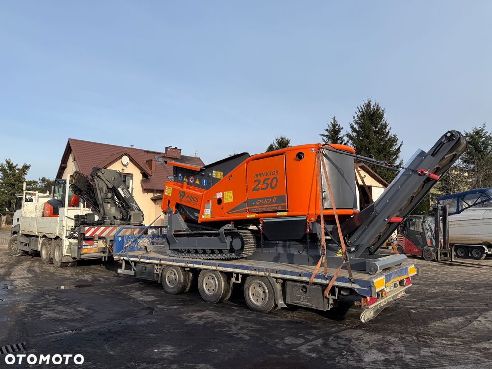 Inny Tandem 3 osie  triadem niskopodwozie - 2