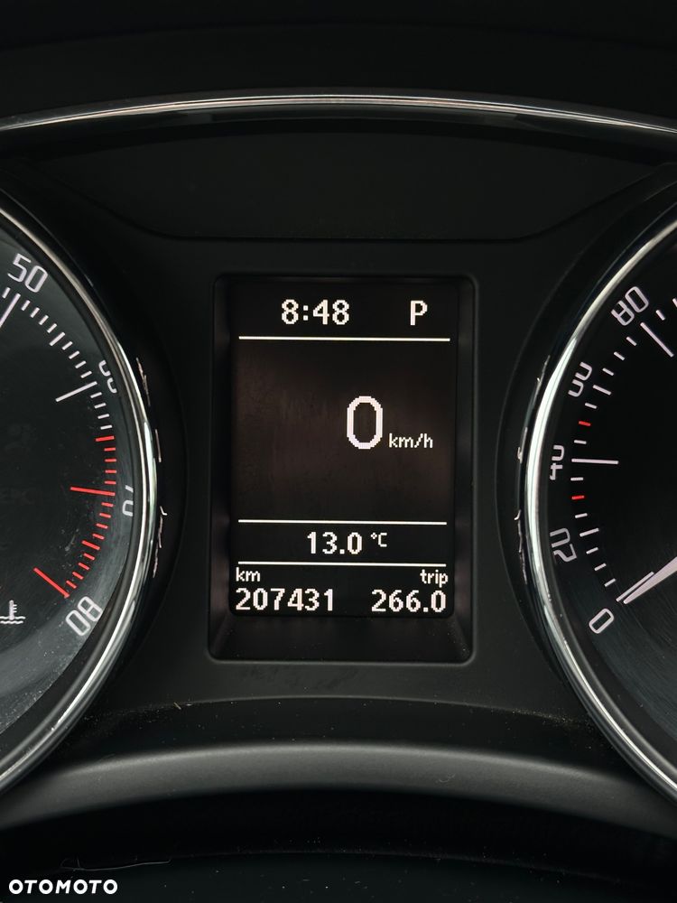 Skoda Superb 1.8 TSI DSG Elegance - 17