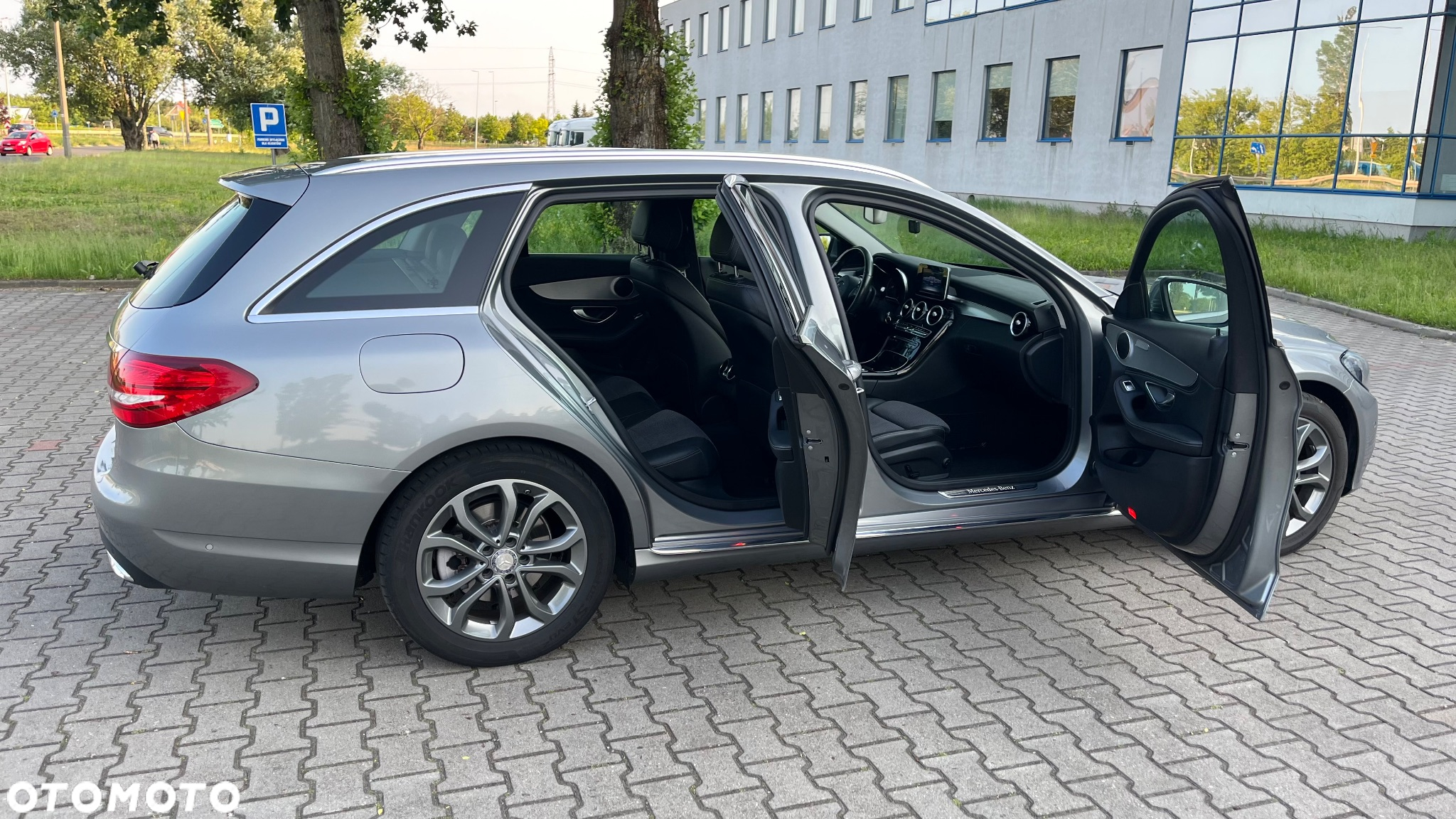 Mercedes-Benz Klasa C 180 T 7G-TRONIC Avantgarde - 10