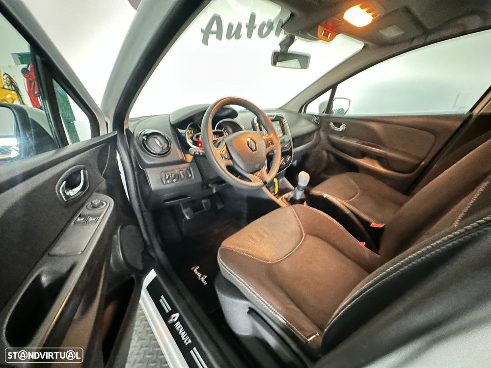 Renault Clio Sport Tourer 0.9 TCE Confort - 11