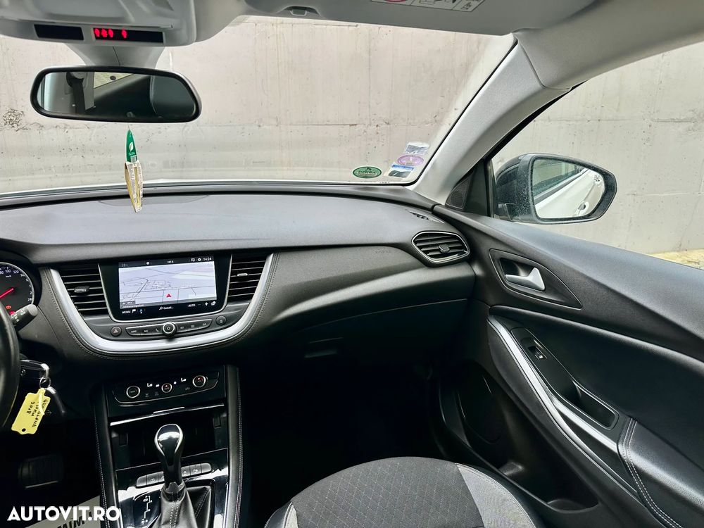 Opel Grandland - 10