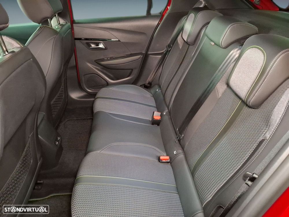 Peugeot 208 1.2 PureTech GT EAT8 - 14