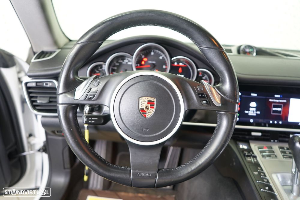 Porsche Panamera Platinum Edition - 19