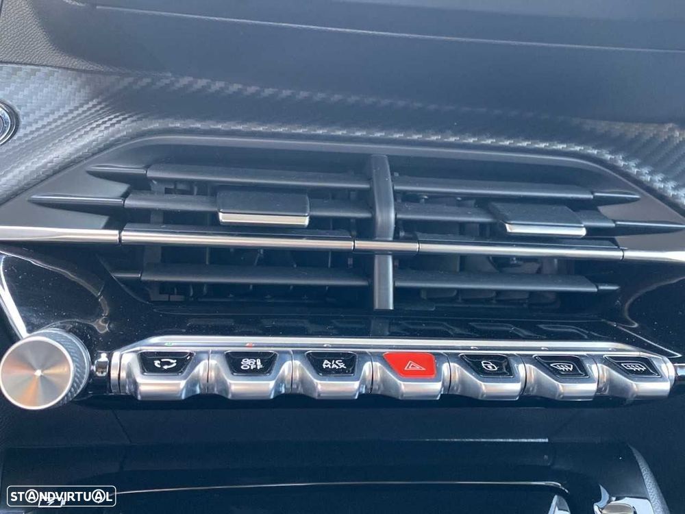 Peugeot 2008 1.5 BlueHDi Allure - 14