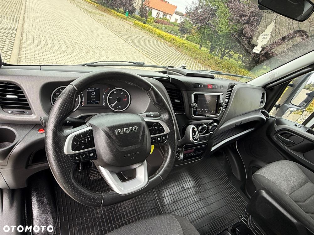 Iveco DAILY 72-180 3.0 HPI 180KM 16 E.Palet 2x Firana+ Dach Zsuwany+Drzwi z Tyłu *Winda ! HI MATIC! SYPIALNIA! FULL LED ! Salon Polska! - 17