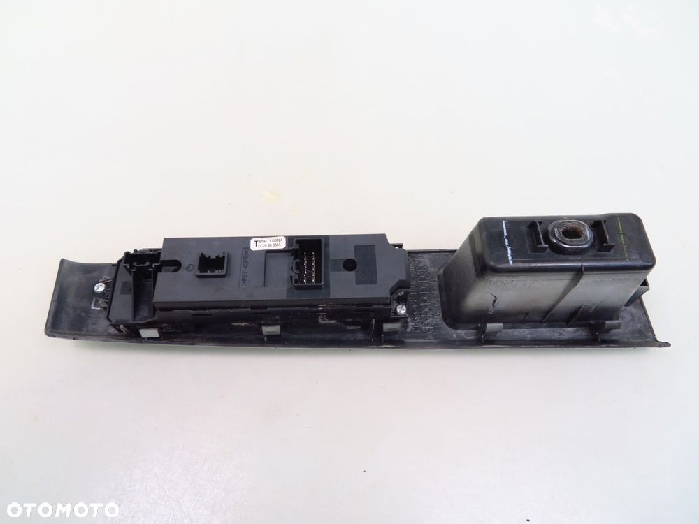 PANEL SZYB MAZDA 5 CC65684L6 CC2966350A - 5