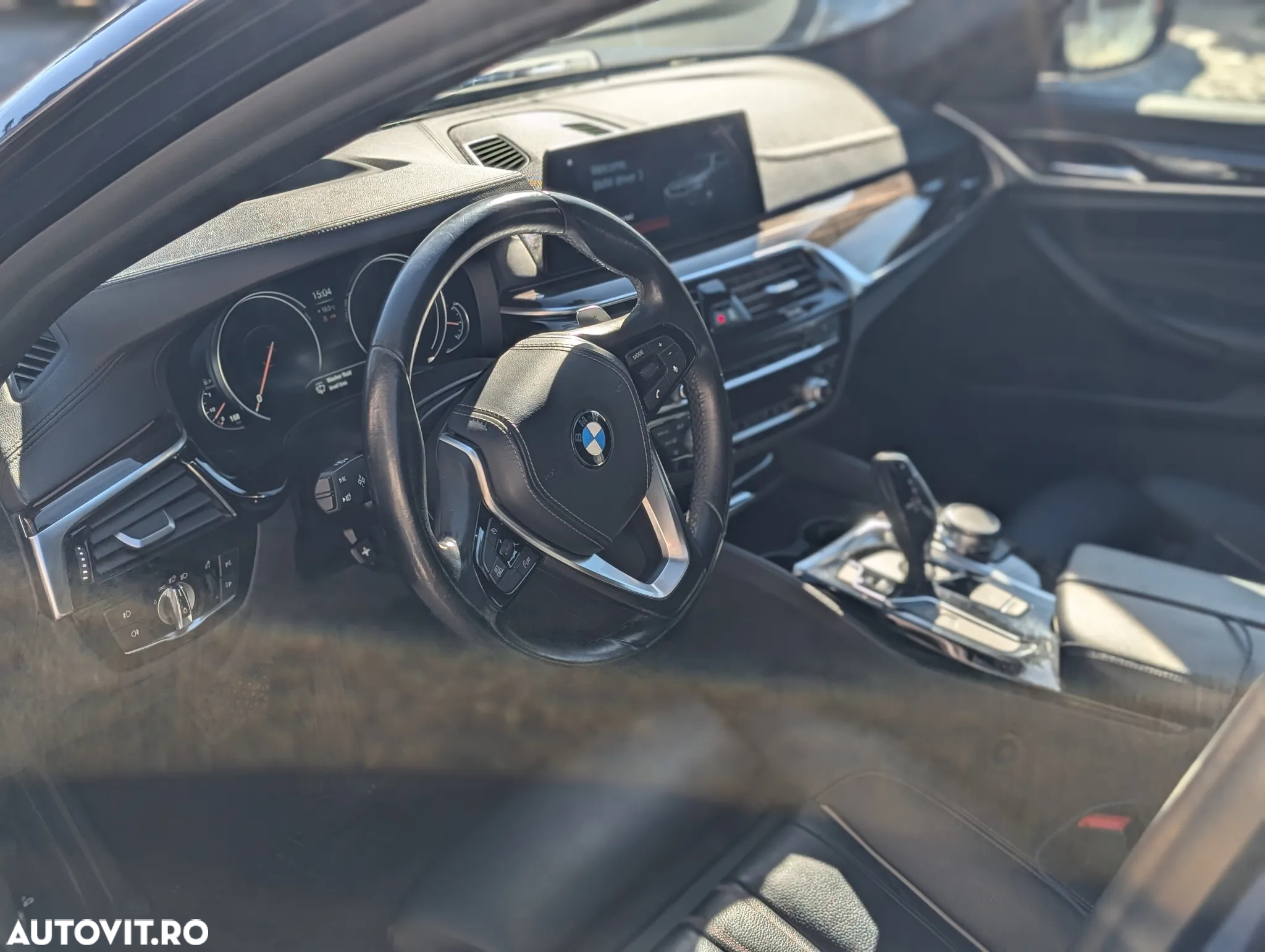 BMW Seria 5 530d xDrive Touring Aut. Luxury Line - 4