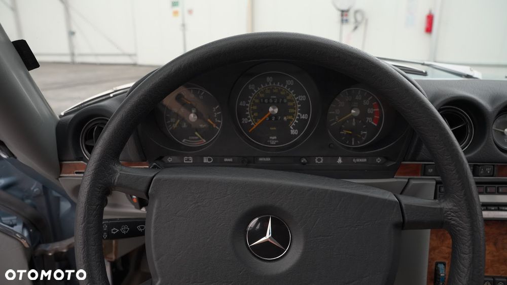 Mercedes-Benz SL - 28
