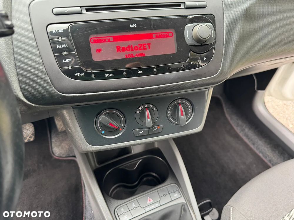 Seat Ibiza 1.4 16V Passion - 21