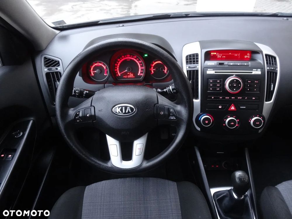 Kia Ceed 1.4 Comfort - 18