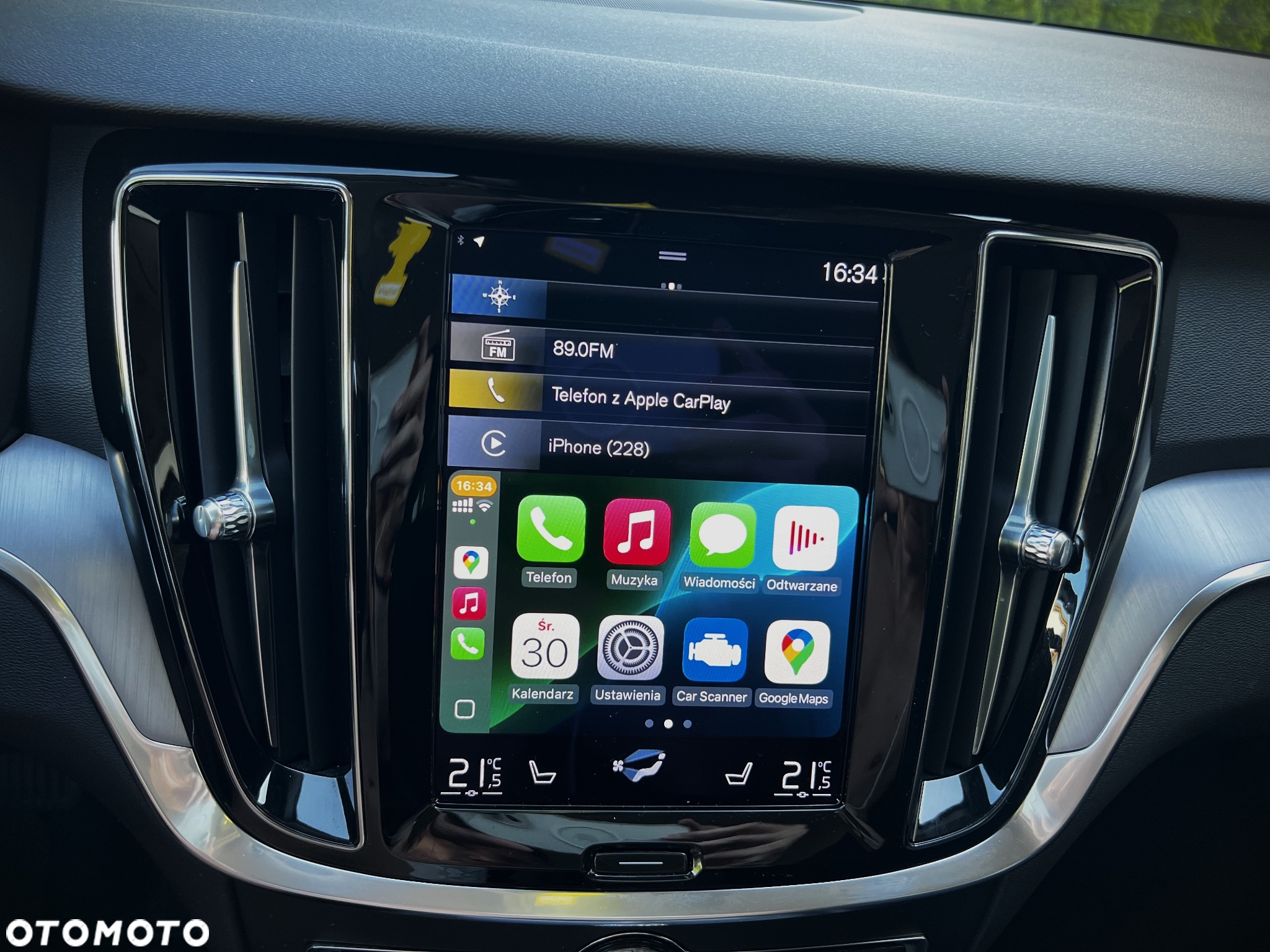 Volvo V60 B3 B Momentum Pro - 34