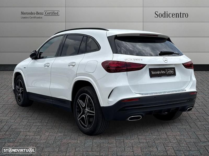 Mercedes-Benz GLA 250 e AMG Line - 8