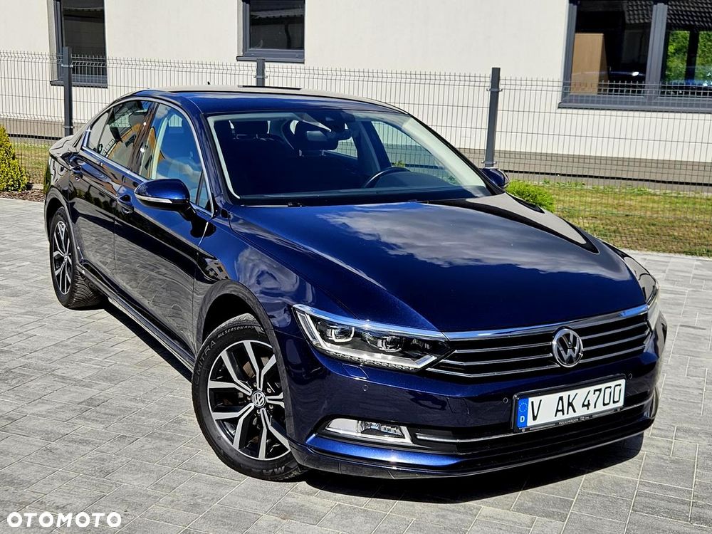 Volkswagen Passat 1.8 TSI BMT Highline - 22