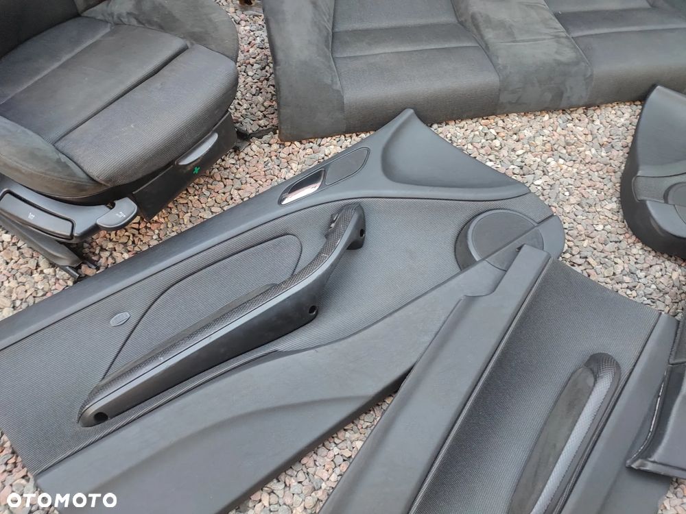 BMW E46 COUPE / M3 ORYGINALNY KOMPLET FOTELI PRZÓD SPORTSIZE / SPORTY + KANAPA TYŁ + BOCZKI EUROPA W WERSJI M-PAKIET ALCANTARA / MATERIAŁOWE ALCANTARA W BARDZO DOBRYM STANIE O NR. 52 10 8 226 419 / 52 20 7 895 608 / 52 20 7 156 167 / 52 10 7 039 640 OEM - 8