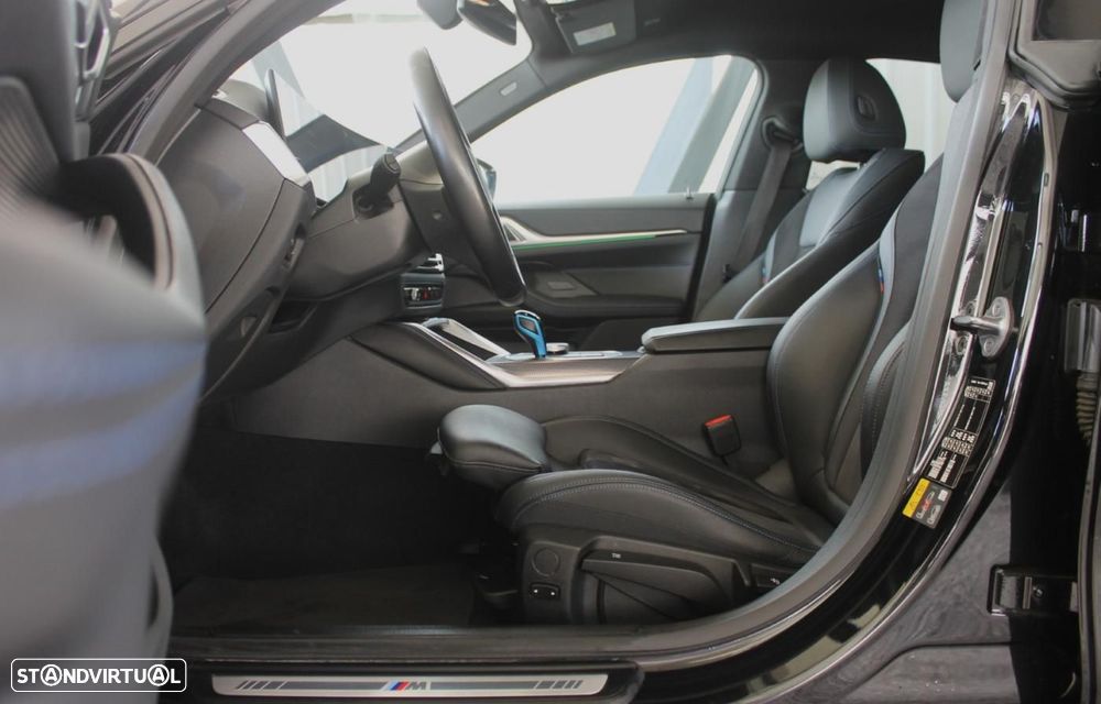 BMW i4 eDrive40 Desportiva M - 8