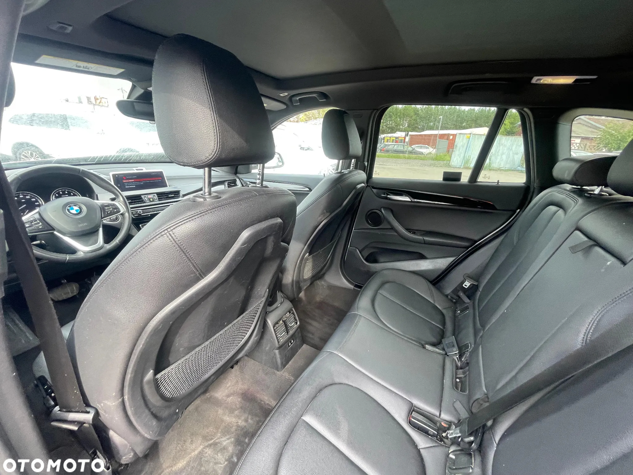 BMW X1 sDrive20i - 12
