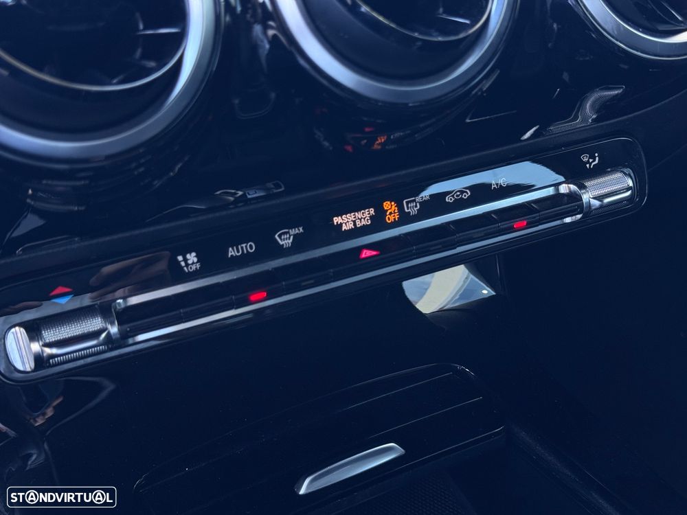 Mercedes-Benz CLA 180 d 7G-DCT Progressive - 14