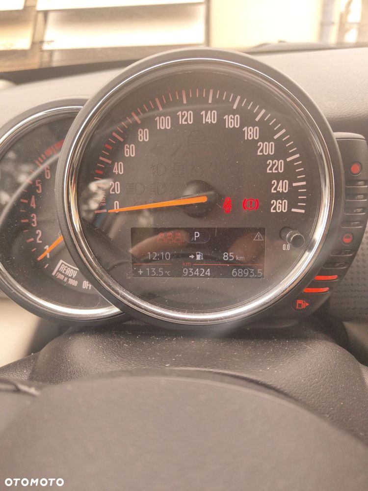 MINI Cooper Standard - 5