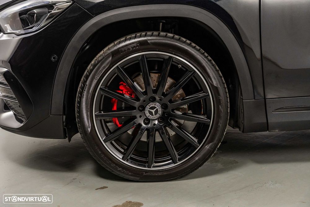 Mercedes-Benz GLA 250 e AMG Line - 19