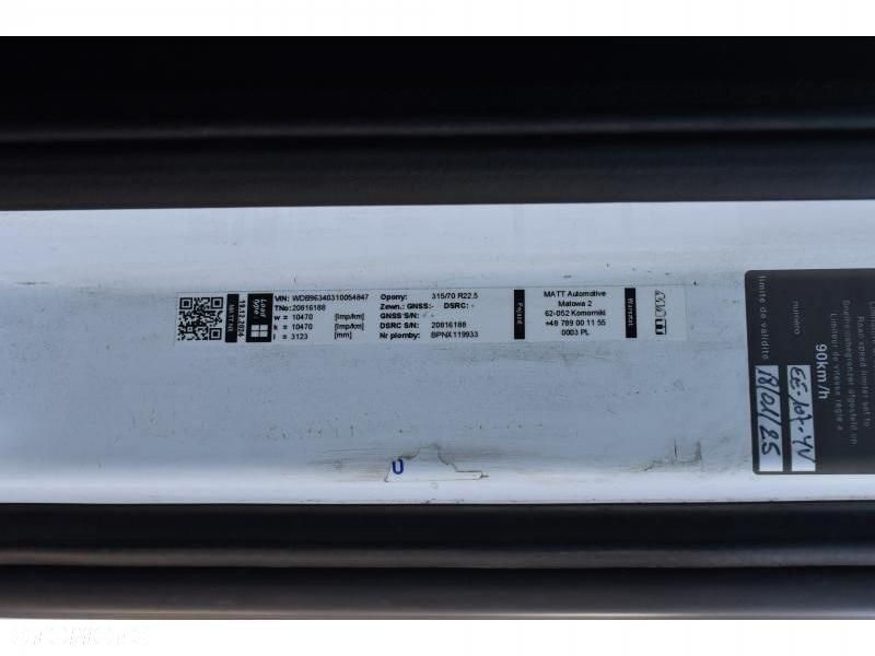 Mercedes-Benz Actros - 18