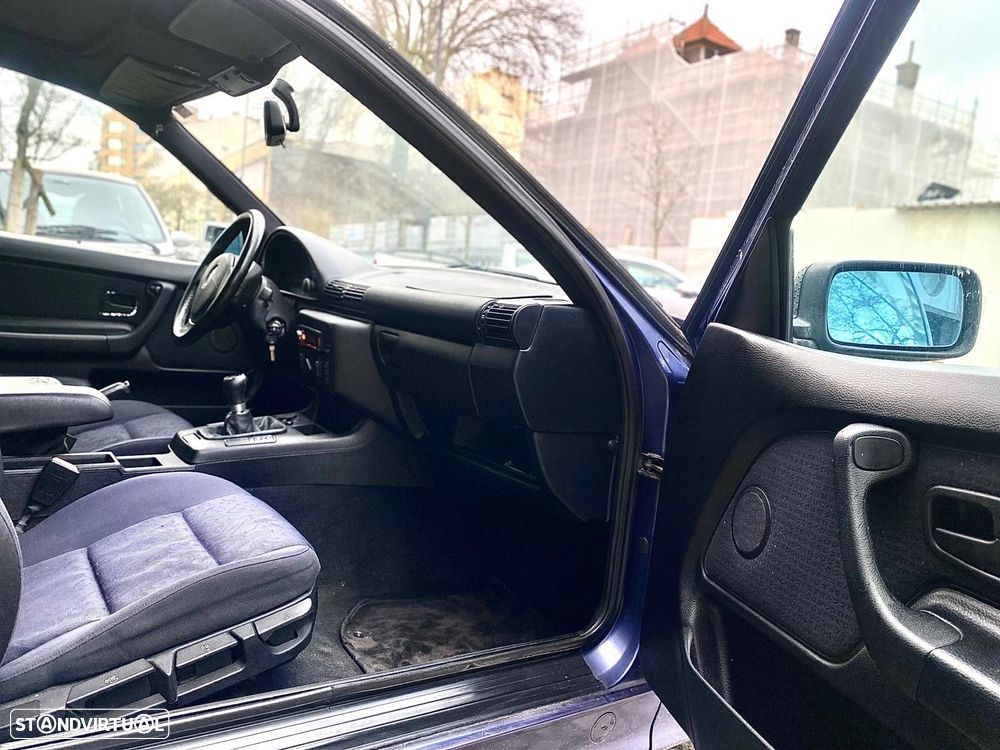 BMW 318 tds Compact Exclusive Edit - 17