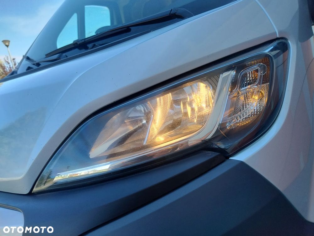 Peugeot BOXER PO LIFTINGU 2.2 HDI (150KM) 6-BIEGÓW (L3H2) MAX STAN SUPER IDEALNY KLIMA BOGATA OPCJA NIE MA RDZY 100% ORYGINAŁ KM SERWIS ! ! ! - 25